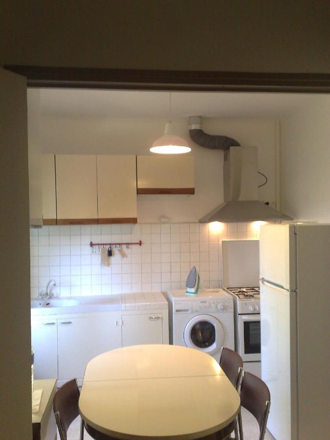 Lou Soleiou Saint Hilaire Hotell Luynes  Exteriör bild